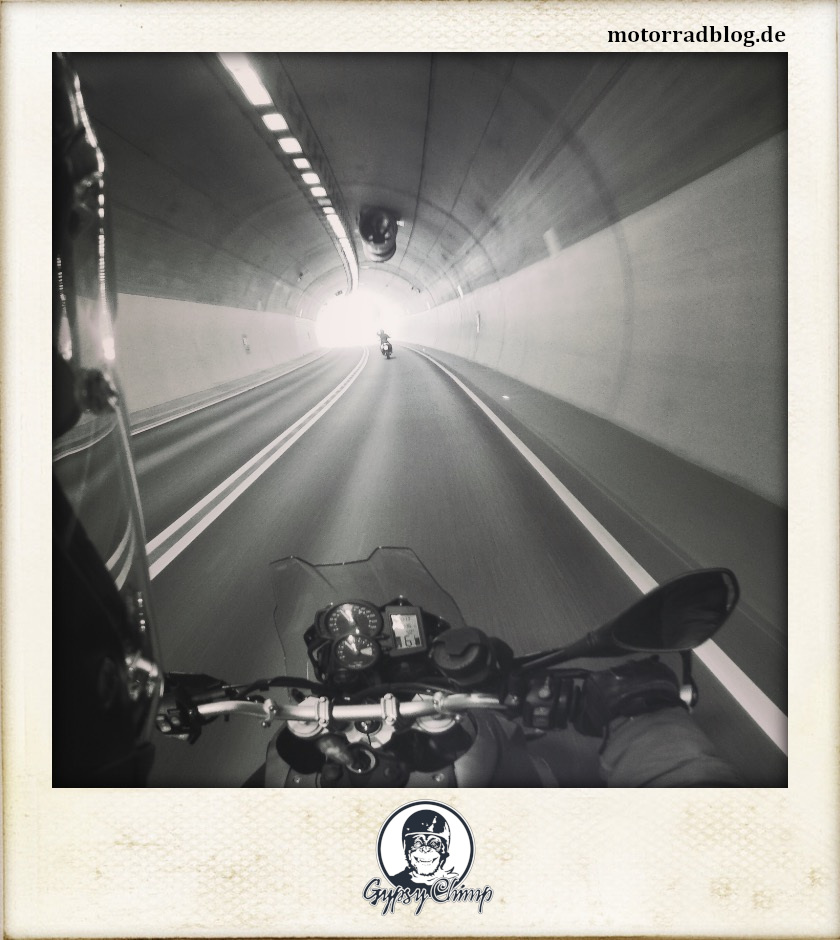 [Bild: Tunnel | motorradblog.de]